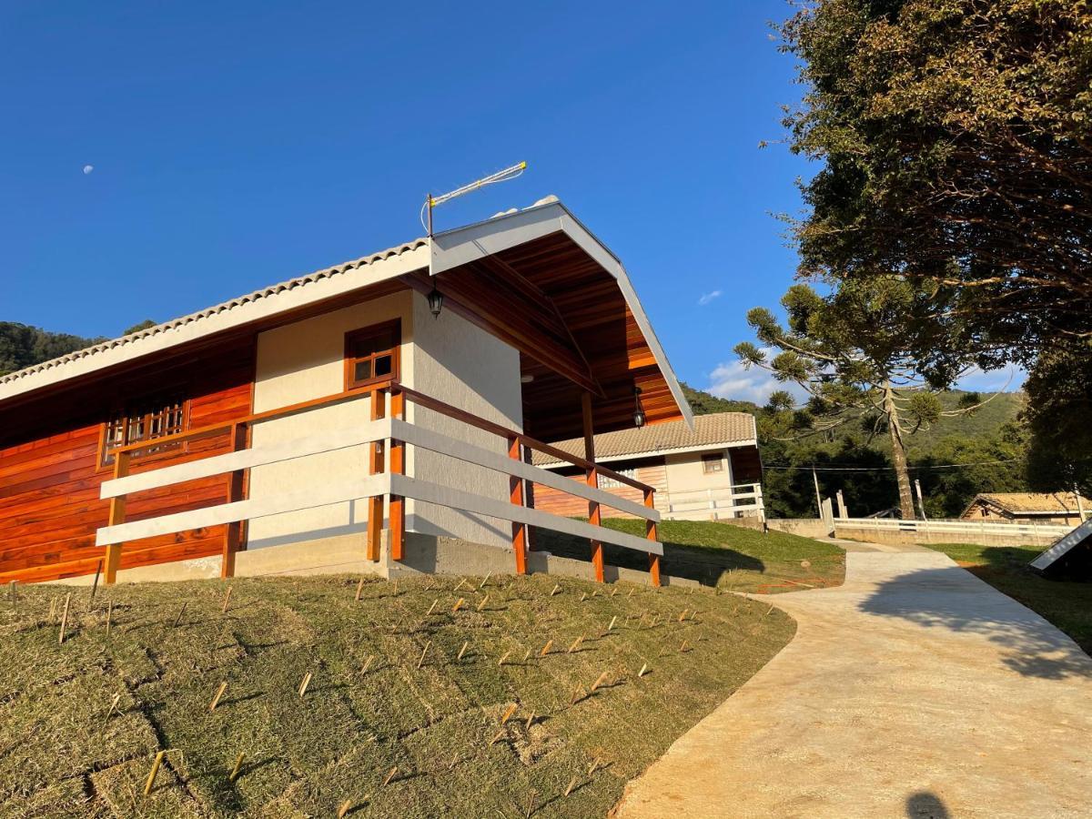 Hotel Chale Amanhecer Santo Antônio do Pinhal Exteriér fotografie